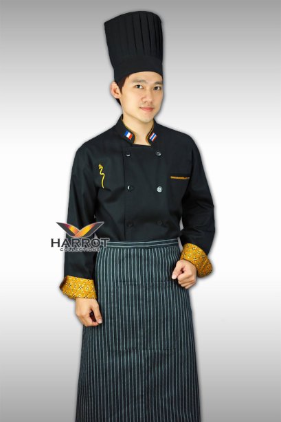 เสื้อกุ๊กแขนยาวสีดำ ปลายแขนและปากกระเป๋า แต่งผ้าลายไทย