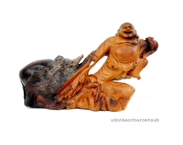 งานไม้แกะสลัก