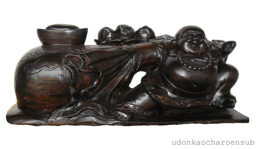 งานไม้แกะสลัก