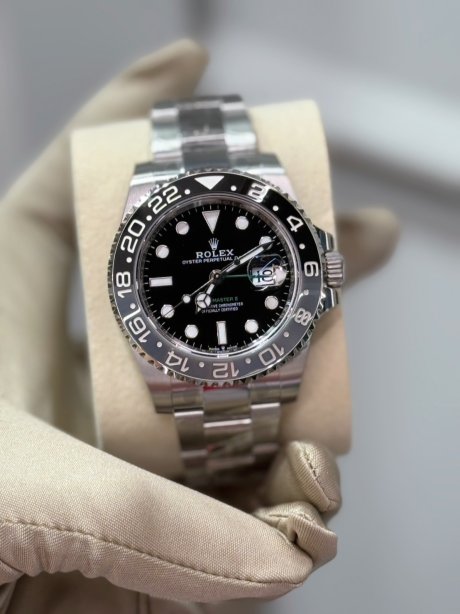 Rolex GMT Master II Bruce wayne