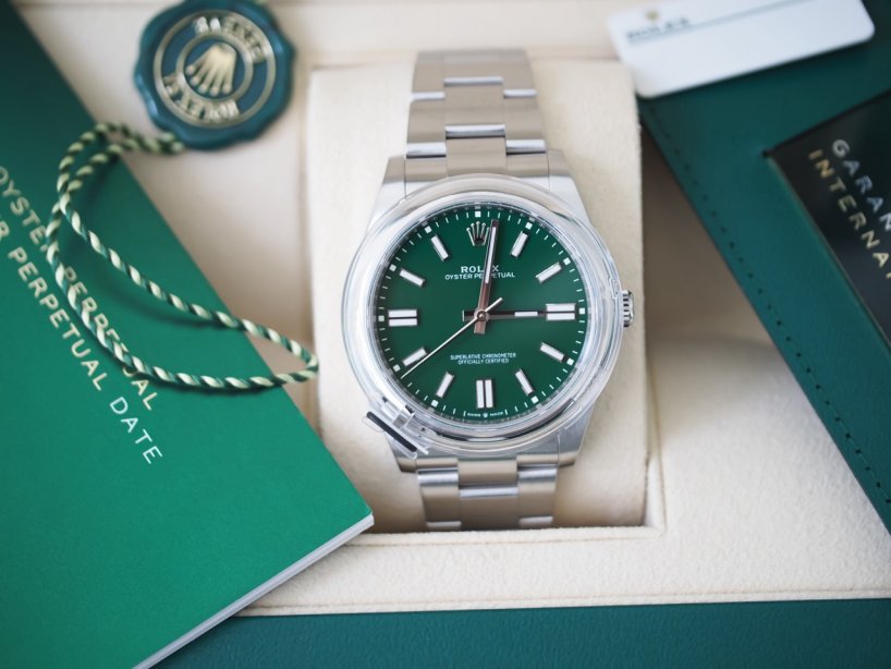 Rolex Oyster Perpetual 124300 Green