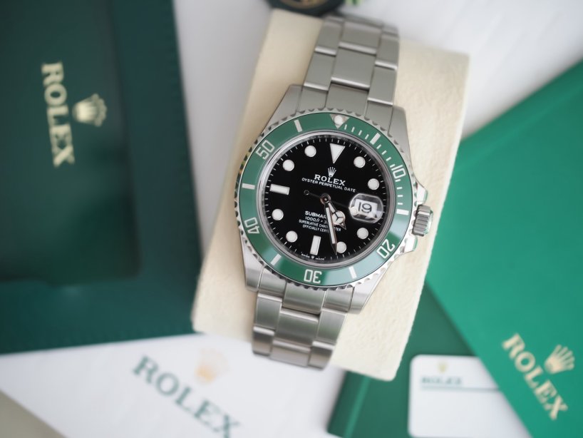 Rolex submariner 126610LV