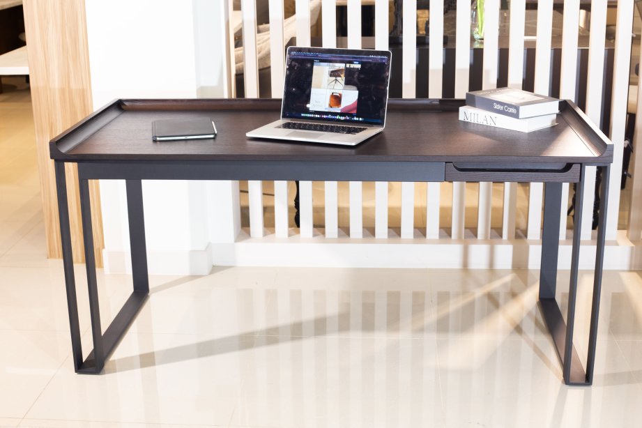 Space|Craft design furniture & living WORKING TABLE