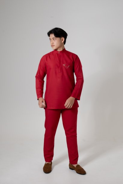 MELAYU สีเเดงสด  คอปก Cottoo Poly