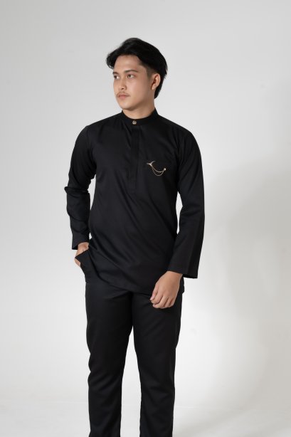 MELAYU สีดำ  คอปก Cottoo Poly