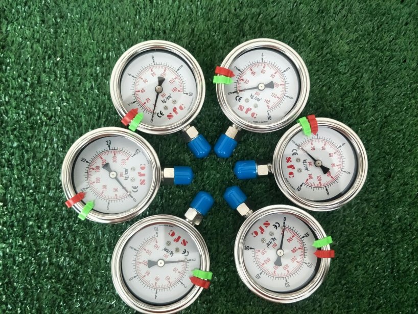 SFC Pressure Gauge เกจวัดแรงดัน ยี่ห้อ SFC เกลียวออกล่าง