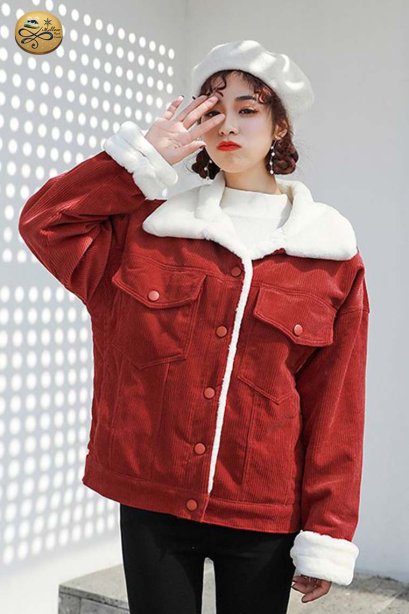 เช่าเสื้อโค้ทผู้หญิง รุ่น  Tulip Corrugated jacket  902GJS121FAREM1
