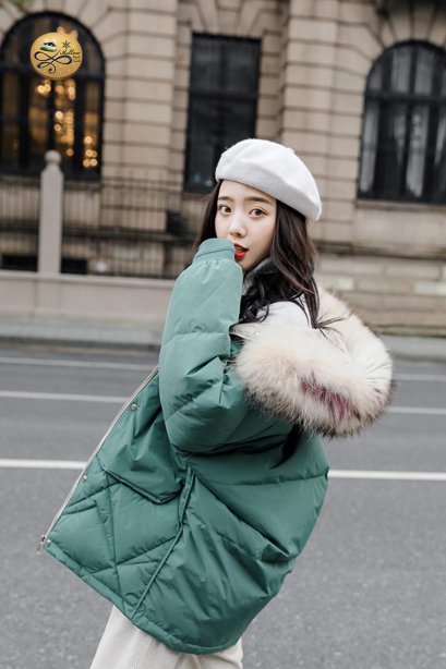 เช่าเสื้อขนเป็ดรุ่น  Vivid Green Down Coat  0909GDL556FAGN