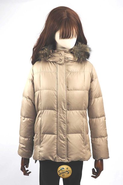 เช่าเสื้อขนเป็ดรุ่น  UNIQLO Goose Down Jacket 902GDS109UQBRM1