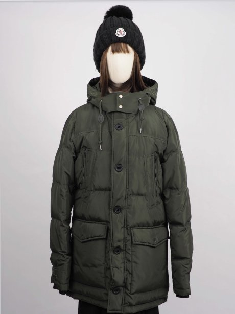 เช่าเสื้อกันหนาว รุ่น  Giordano Down Jacket  96MDL268BSGN