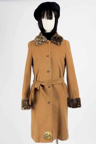 เช่าเสื้อโค้ทผู้หญิง รุ่น Irish Cream Long Coat   2007GCL794FABR1