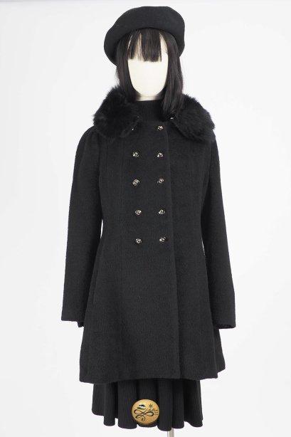 เช่าเสื้อโค้ทผู้หญิง รุ่น Black Beauty Coat  2008GCL805FABK1