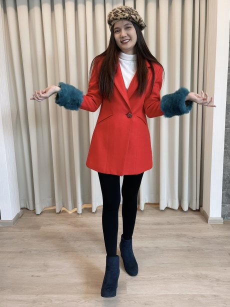 เช่าเสื้อโค้ทผู้หญิง รุ่น  *** Limited Edition ***  Vermelho Coral Coat  2006GCL781FAOR1