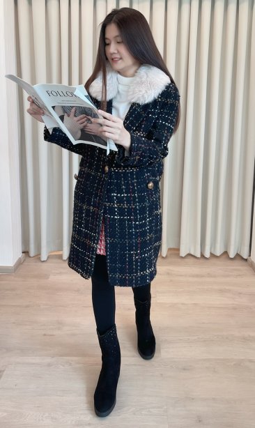 เช่าเสื้อโค้ทผู้หญิง  รุ่น Party Light Single Breasted Coat	2107GCL1209FAMX1