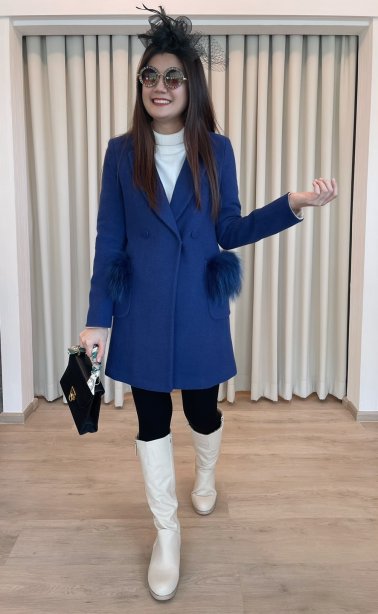 เช่าเสื้อโค้ทผู้หญิง รุ่น  Fox Fur Pocket Cobalt Coat  2006GCL724FABL1