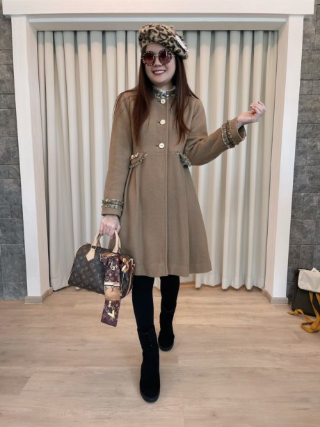 เช่าเสื้อโค้ทผู้หญิง  *** Limited Editon *** รุ่น   Peacan Brown Princess Coat  902GCL195FABRS1