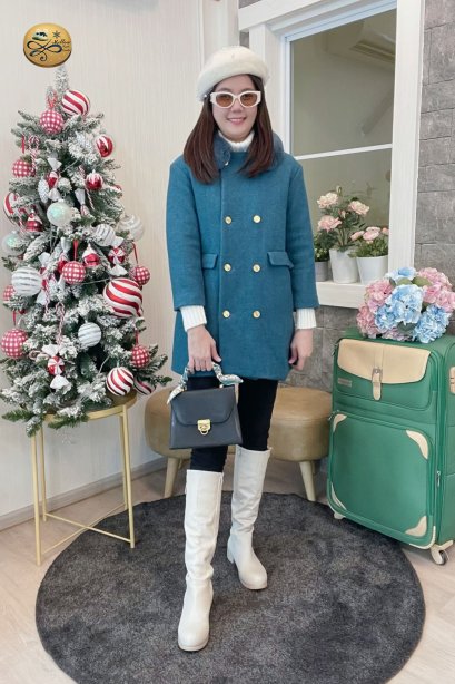 เช่าเสื้อโค้ทผู้หญิง  รุ่น Capri Breeze Double Breasted Coat	2107GCL1202FABL1