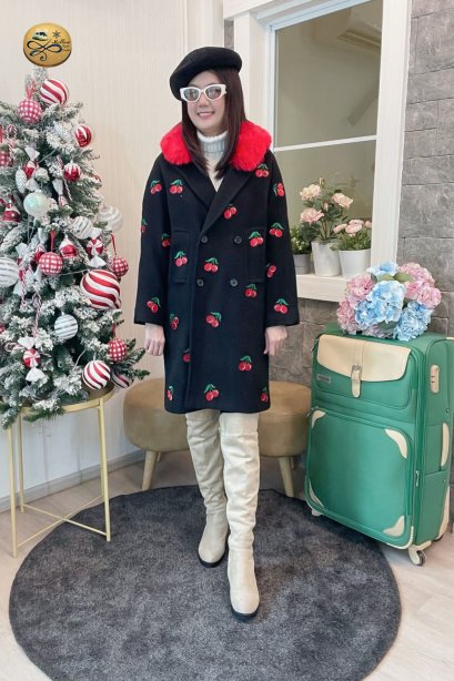 เช่าเสื้อโค้ทผู้หญิง  รุ่น Black Limo Double Breasted Coat	2107GCL1215FABK1