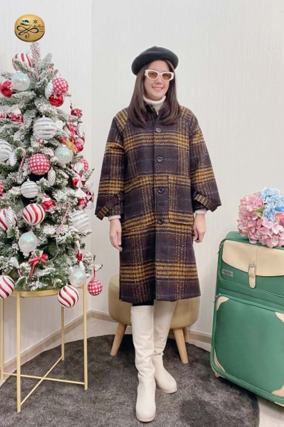 เช่าเสื้อโค้ทผู้หญิง  รุ่น Marigold Strip in Moonlit Ocen Single Breasted Coat	2107MCL1219FAMX1