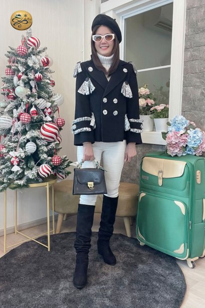 เช่าเสื้อโค้ทผู้หญิง รุ่น  Fur Ebony Crow Pea Coat 902GCS133FABKM1