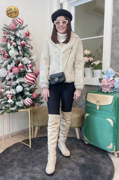 เช่าเสื้อกันหนาว รุ่น Cannoll Cream Rabbit Fur Coat	2107GCF1397FACR1