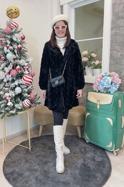 เช่าเสื้อกันหนาว รุ่น  Black Onyx Faux Fur Dress Coat	2108GCF1439FABK1