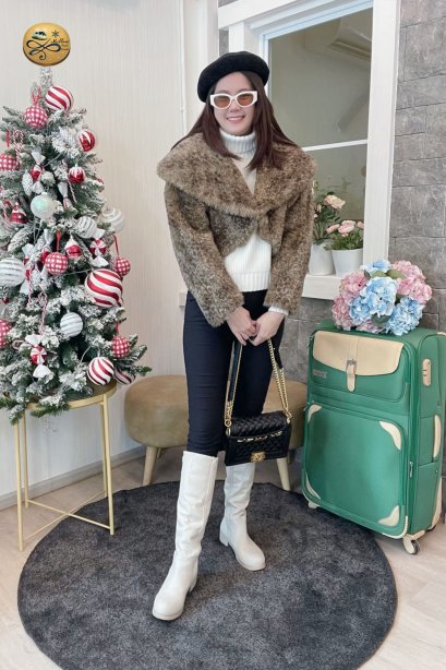 เช่าเสื้อกันหนาว รุ่น Tiger Brown Faux Fur Crop Coat	2108GCL1501FABR1