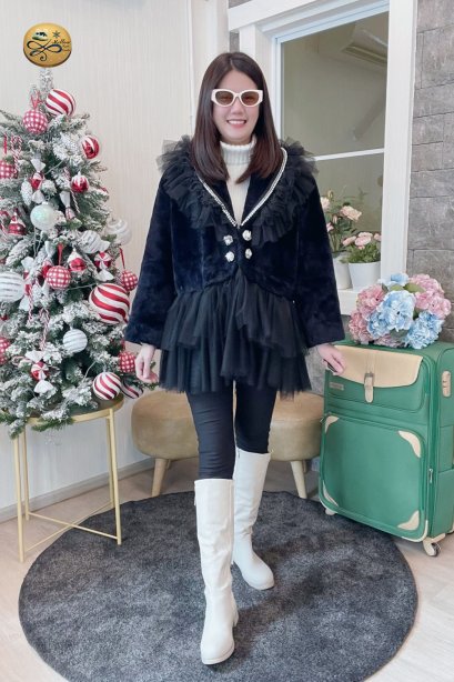 เช่าเสื้อกันหนาว รุ่น  Black Beauty Double Breasted Coat	2108GCL1521FABK1