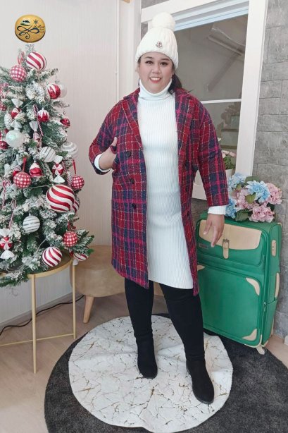 เช่าเสื้อกันหนาว รุ่น  Royal Blue in Red Single Breasted Coat	 2201UCL1792FAMX1