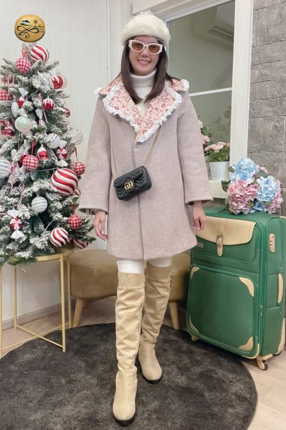 เช่าเสื้อกันหนาว รุ่น  Buttercream Double Breasted Coat	2203GCL1850FACR1