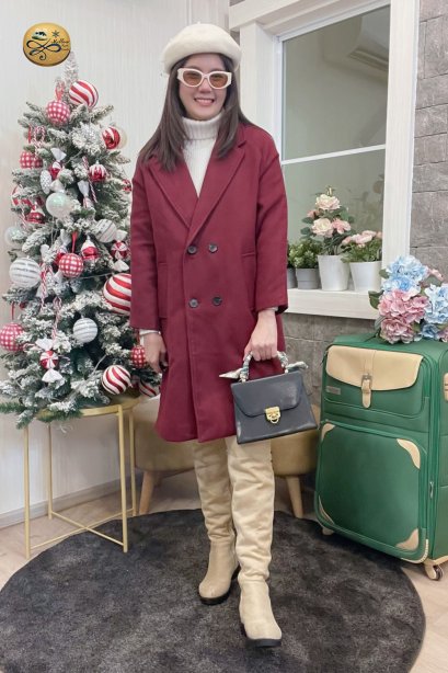 เช่าเสื้อกันหนาว รุ่น  Burgundy Double Breasted Coat	2209GCL1992FARE1