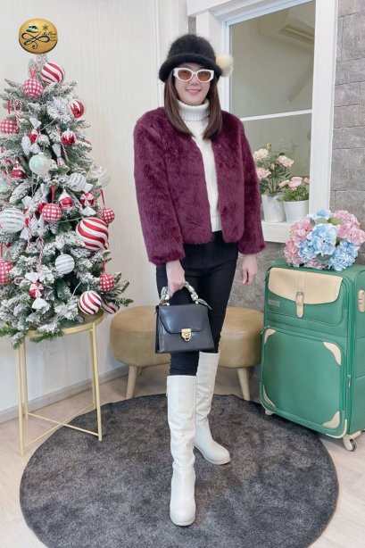 *** Limited Editon เช่าแจ็คเก็ตเฟอร์ รุ่น  Fur Faux Vivid Purple jacket  909GJF2021FAPPM1