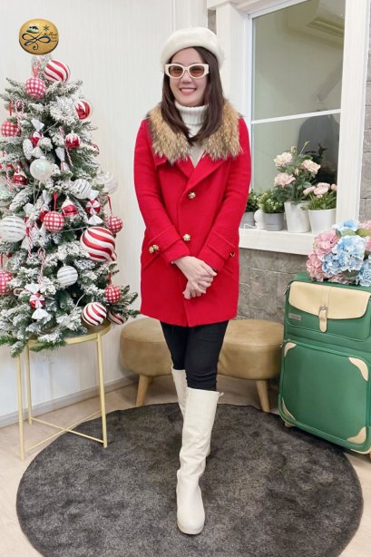 เช่าเสื้อโค้ทผู้หญิง รุ่น  Fox Fur collar Borgonha Coat  2006GCL744FARE1