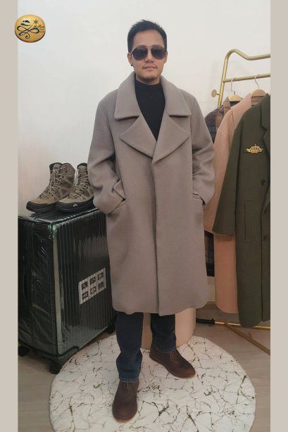 เช่าเสื้อกันหนาว รุ่น  Oxford Tan Long Coat 2008MCL801FAGY1