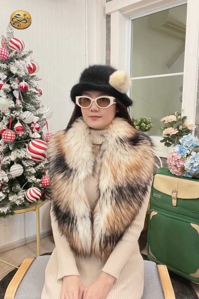 Faux Fur Scarf  2108GFUR024MXF1