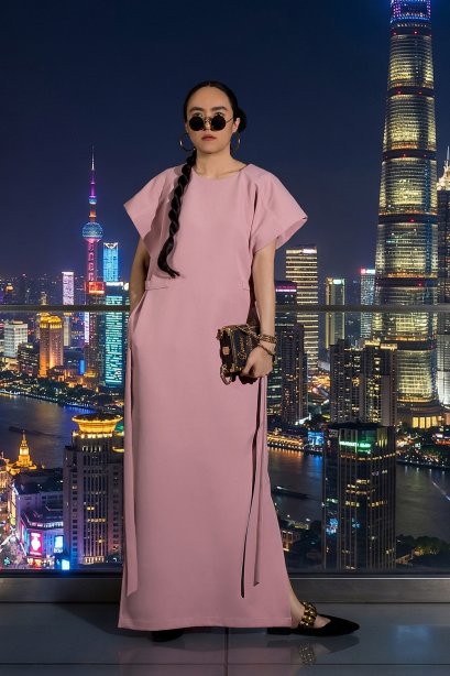 DUCHESS PINK SOFT STRUCTURED SHOULDER MAXI DRESS   - มินิมอลแม็กซี่เดรสีชมพูพาสเทล โครงสร้างไหล่สองชั้นแบบ double layered