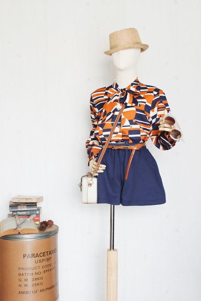 street fashion vintage mix and match