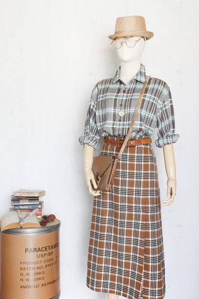 street fashion vintage mix and match