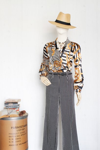 street fashion vintage mix and match