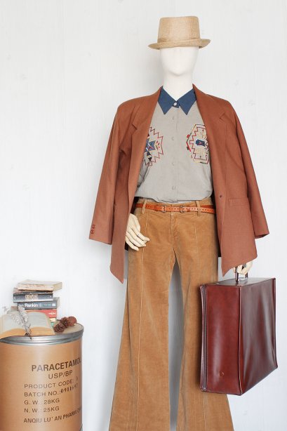 street fashion vintage mix and match