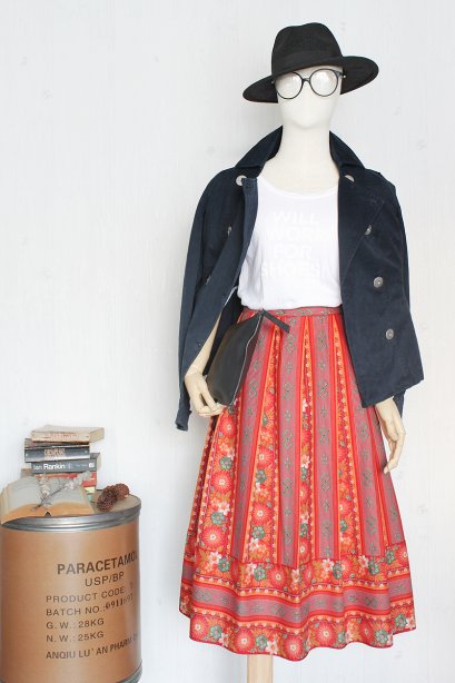 street fashion vintage mix and match