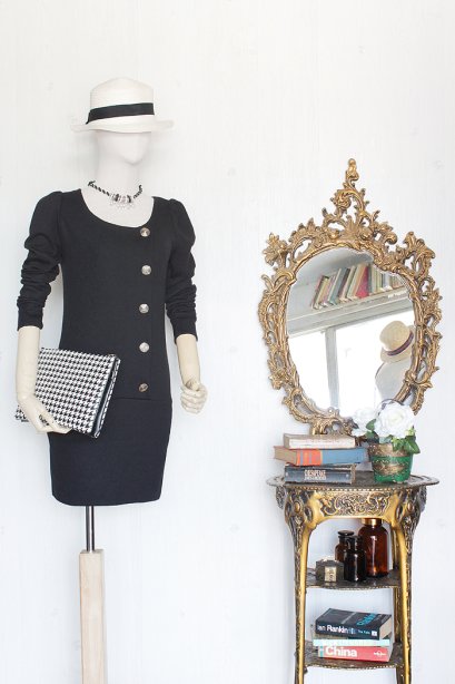 เดรสวินเทจ ไหมพรม ทรงบอดี้คอน สีดำ