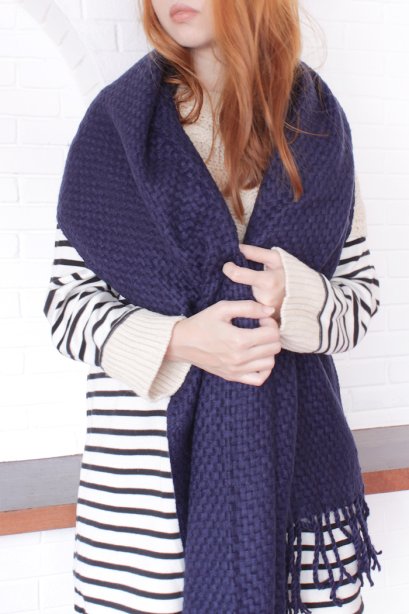 สตรีทแฟชั่น ผ้าพันคอไหมพรม