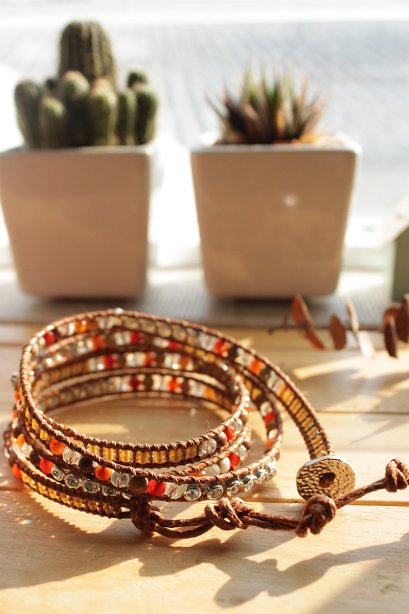 เครื่องประดับ สร้อยข้อมือเชือกถัก ประดับหินและเพชร