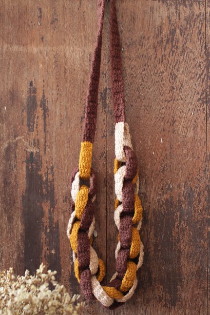 เครื่องประดับ สร้อยคอไหมพรมถักสีเอิร์ธโทน