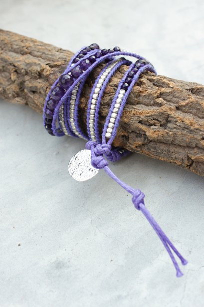 เครื่องประดับ สร้อยข้อมือเชือกถักสีม่วง ประดับหิน Amethyst และลูกปัดสีเงิน