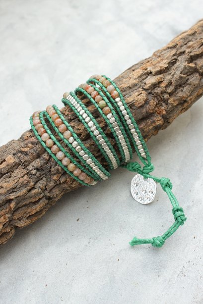 เครื่องประดับ สร้อยข้อมือเชือกถักสีเขียว ประดับหิน Jasper และลูกปัดสีเงิน