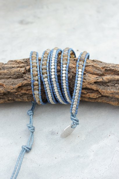 เครื่องประดับ สร้อยข้อมือเชือกถักสีฟ้า ประดับหิน Rutilated และลูกปัดสีเงิน