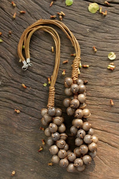 เครื่องประดับ สร้อยคอ วัสดุจากไม้ธรรมชาติ