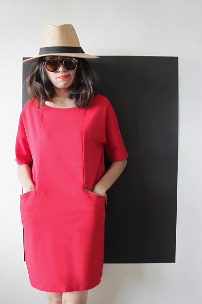 สตรีทแฟชั่น  มินิเดรส มินิมอล สีแดง